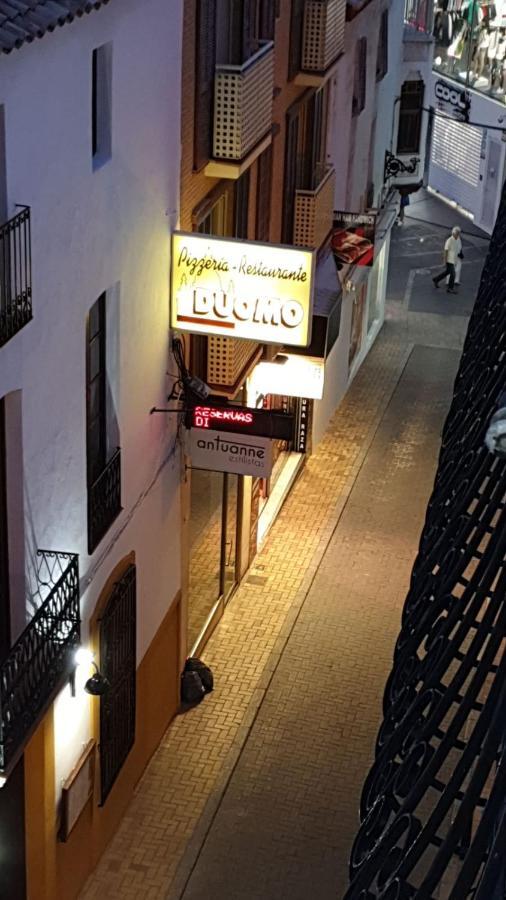 Carmen Apartments Benidorm Luaran gambar
